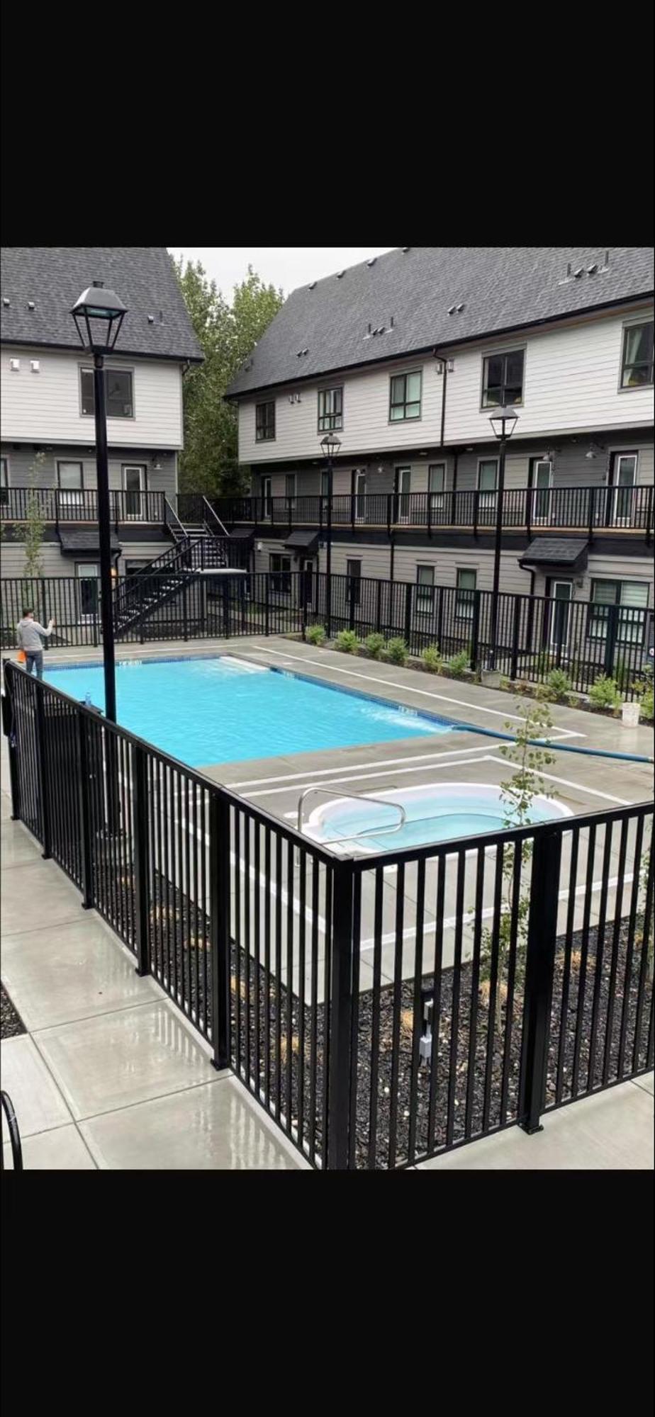 Brand New 2Br Condo With Outdoor Swimming Pool And Hot Tub Canmore Exteriör bild